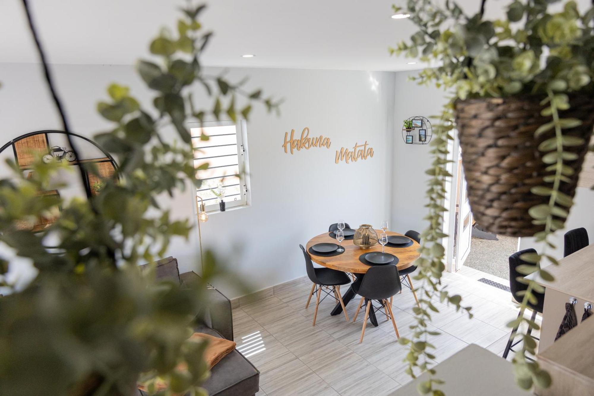 Av Curacao - Centrally Located Spacious Apartment Willemstad Eksteriør billede